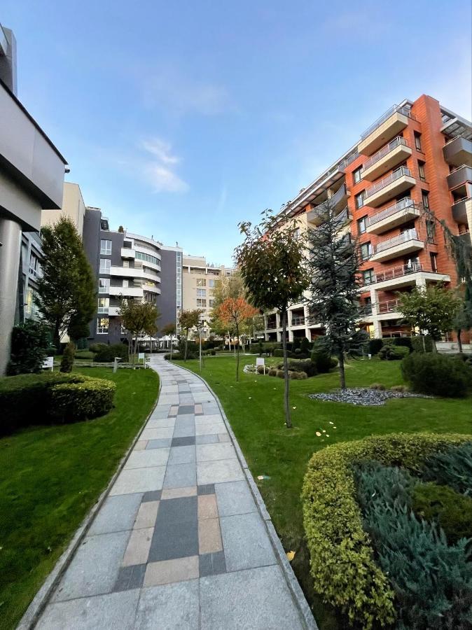 Luxury Gated Apartment Sofia Exterior foto